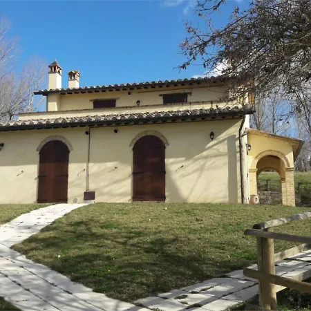 Luxurious Holiday In Montone With 2 Swimming Pools モントーネ