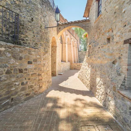 Luxurious Holiday In Montone With 2 Swimming Pools 別荘 *