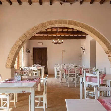 Luxurious Holiday In Montone With 2 Swimming Pools *